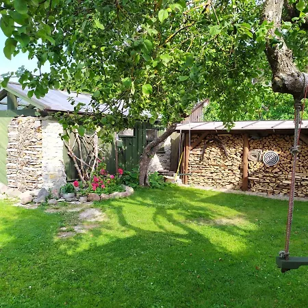 Ele Kodumajutus * Parnu